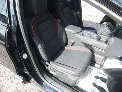 Used 2025 Chevrolet Equinox EV RS image 30