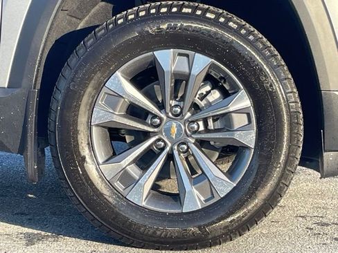 New 2026 Chevrolet Equinox LT w/ Convenience Package II image 17