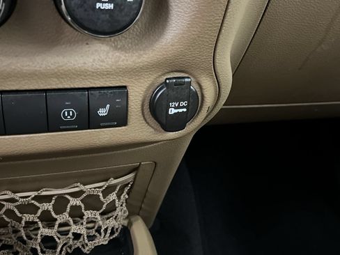 Used 2014 Jeep Wrangler Sahara w/ Dual Top Group AWD/4WD image 18