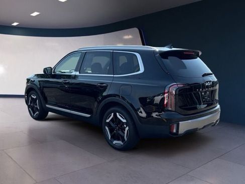 Certified 2025 Kia Telluride EX AWD/4WD image 3