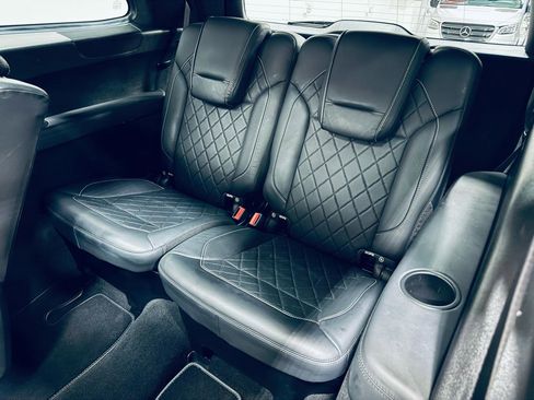 Used 2014 Mercedes-Benz GL 550 4MATIC image 40