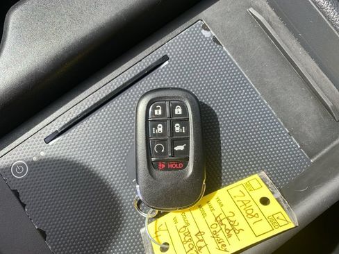 Used 2025 Honda Odyssey Sport-L image 34