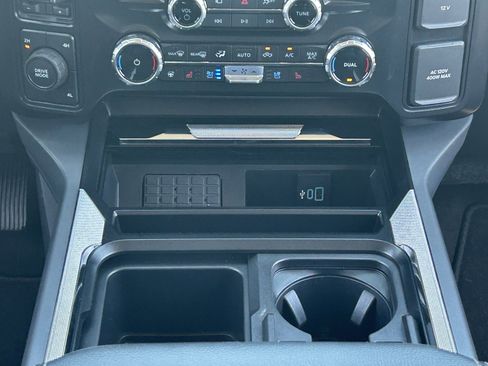 Used 2025 Ford F250 Lariat AWD/4WD image 21