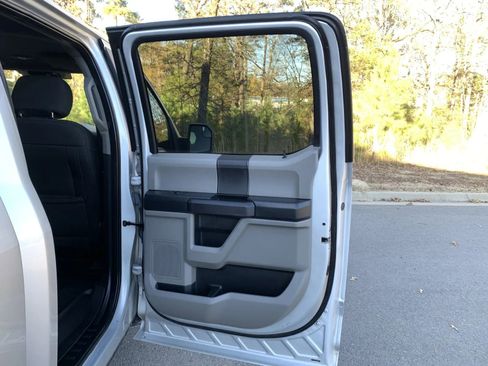 Used 2019 Ford F150 XL w/ Equipment Group 101A Mid image 31