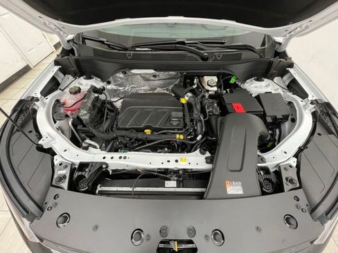 New 2026 Chevrolet Trax LT w/ Driver Confidence Package FWD image 14