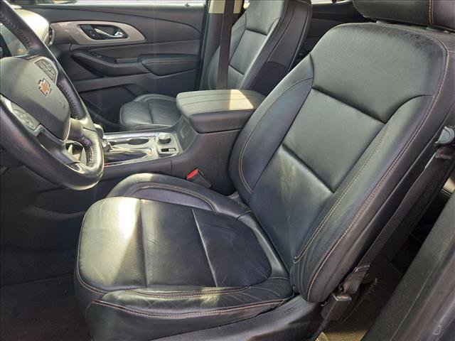 Certified 2021 Chevrolet Traverse LT w/ LT Premium Package FWD image 13