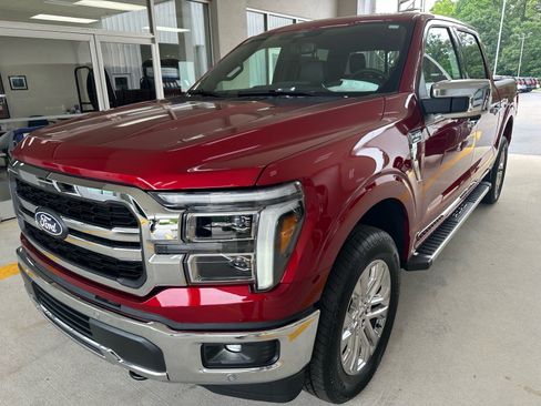 New 2026 Ford F150 Lariat w/ Equipment Group 501A Mid AWD/4WD image 3