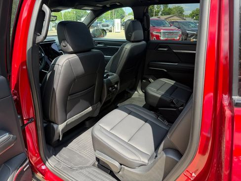 New 2026 GMC Acadia Elevation w/ Black Edition AWD/4WD image 25