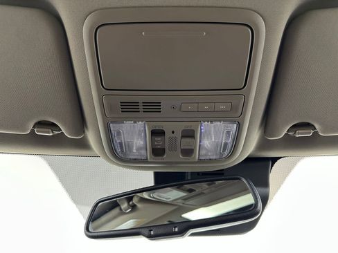 Used 2017 Honda Pilot Touring image 44