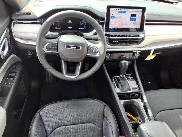 Used 2023 Jeep Compass Limited w/ Elite Group AWD/4WD image 10