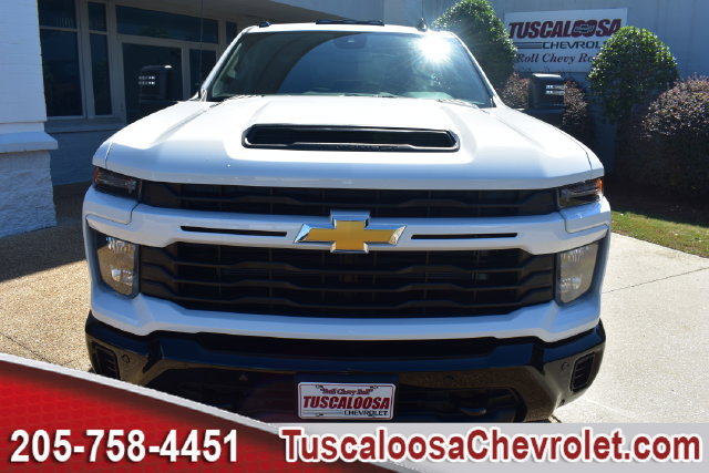 New 2026 Chevrolet Silverado 2500 Custom w/ Custom Value Package AWD/4WD image 4