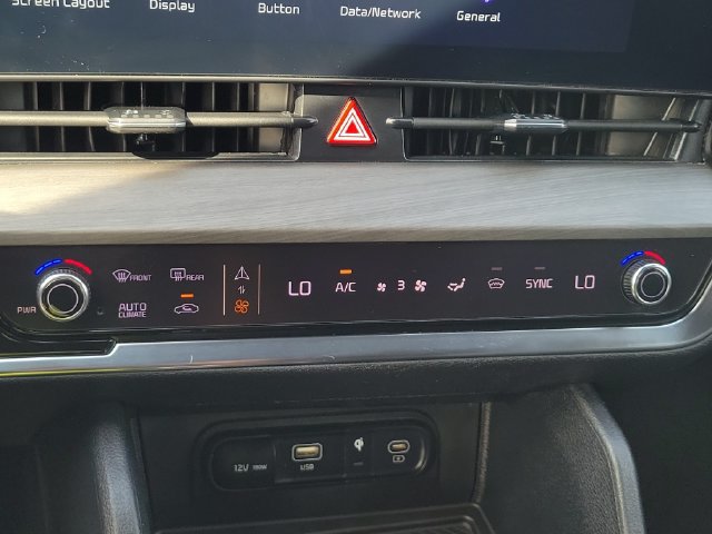 Certified 2024 Kia Sportage X-Pro Prestige AWD/4WD image 31