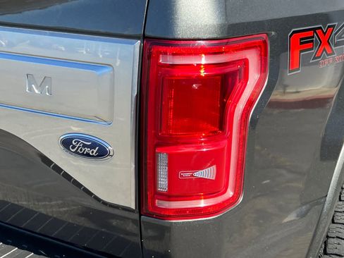 Used 2015 Ford F150 Platinum w/ Equipment Group 701A Luxury image 18