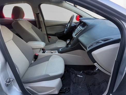 Used 2013 Ford Focus SE image 19