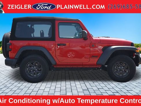 Used 2024 Jeep Wrangler Sport AWD/4WD image 6