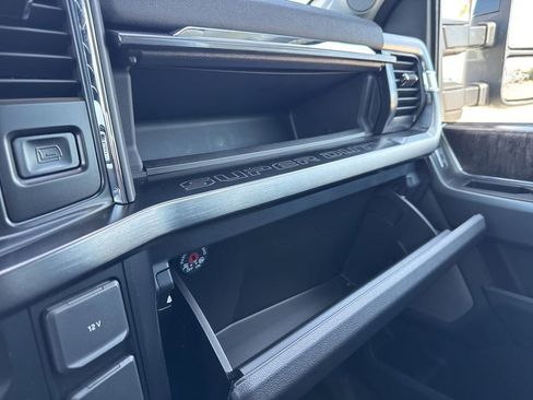 New 2026 Ford F250 Lariat image 49