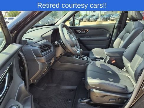 Certified 2025 Subaru Forester Limited AWD/4WD image 7
