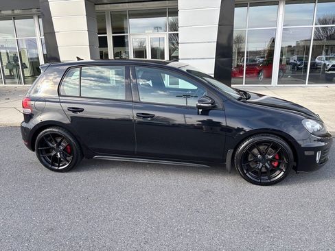 Used 2012 Volkswagen GTI 4-Door image 3