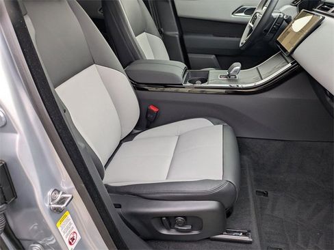 Used 2024 Land Rover Range Rover Velar Dynamic SE image 18