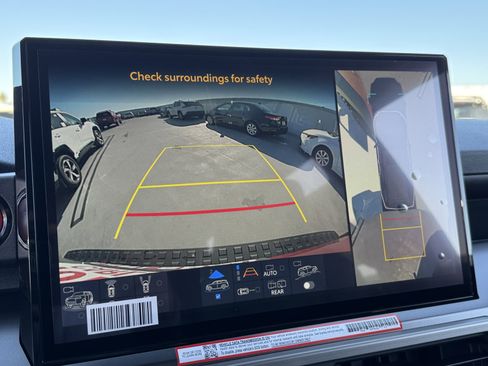 New 2025 Toyota 4Runner TRD Off-Road Premium image 6