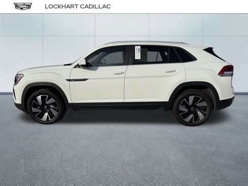 Used 2024 Volkswagen Atlas Cross Sport SE image 5