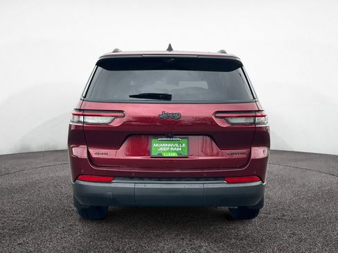 New 2025 Jeep Grand Cherokee L Limited w/ Luxury Tech Group II AWD/4WD image 4