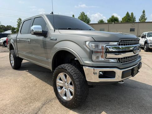 Used 2020 Ford F150 Lariat w/ Equipment Group 502A Luxury AWD/4WD image 8