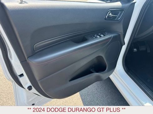 Certified 2024 Dodge Durango GT image 9