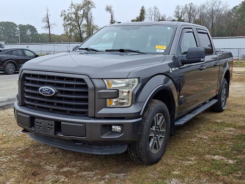 Used 2016 Ford F150 XLT w/ Equipment Group 302A Luxury image 3