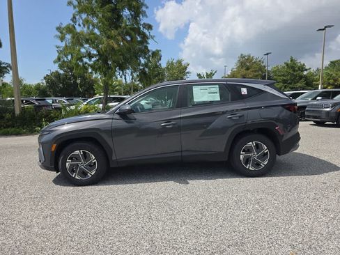 New 2026 Hyundai Tucson Blue SE FWD image 3