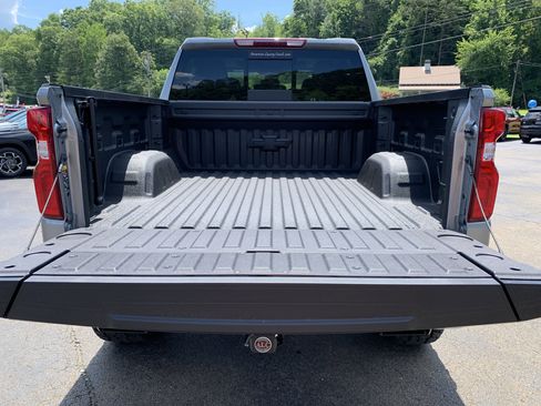 New 2025 Chevrolet Silverado 1500 RST image 29