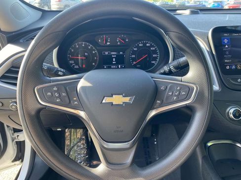 Used 2024 Chevrolet Malibu LT FWD image 18