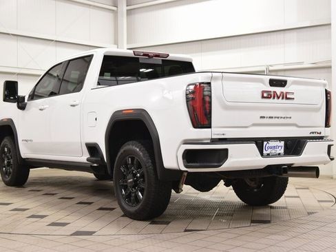 Used 2024 GMC Sierra 2500 AT4 w/ AT4 Premium Plus Package image 6