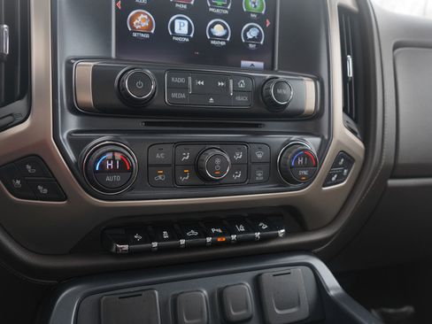 Used 2016 GMC Sierra 2500 Denali w/ Driver Alert Package image 22