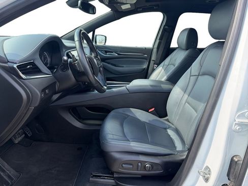 Used 2023 Buick Enclave Essence w/ Experience Buick Package image 9