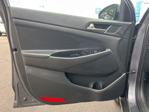 Used 2018 Hyundai Tucson Sport image 20