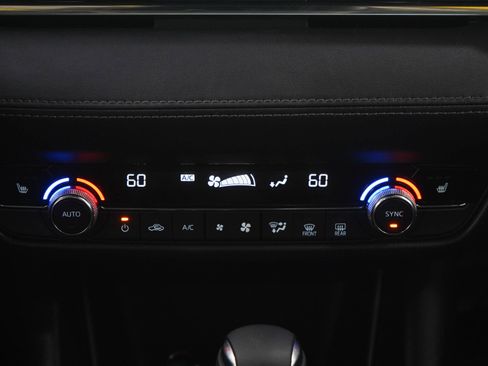 Used 2018 MAZDA MAZDA6 Touring FWD image 17