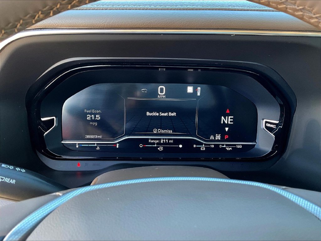 Used 2023 GMC Yukon Denali w/ Max Trailering Package AWD/4WD image 15