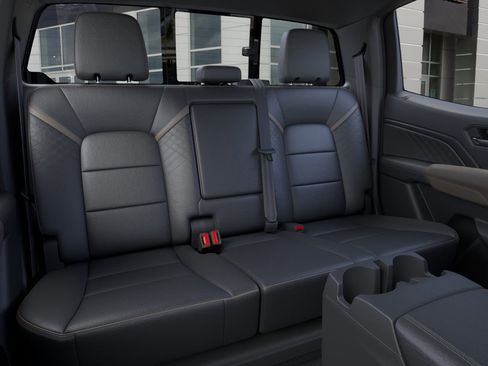 New 2026 GMC Canyon Denali image 17