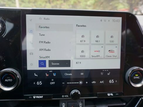 Used 2022 Lexus NX 350 AWD image 11