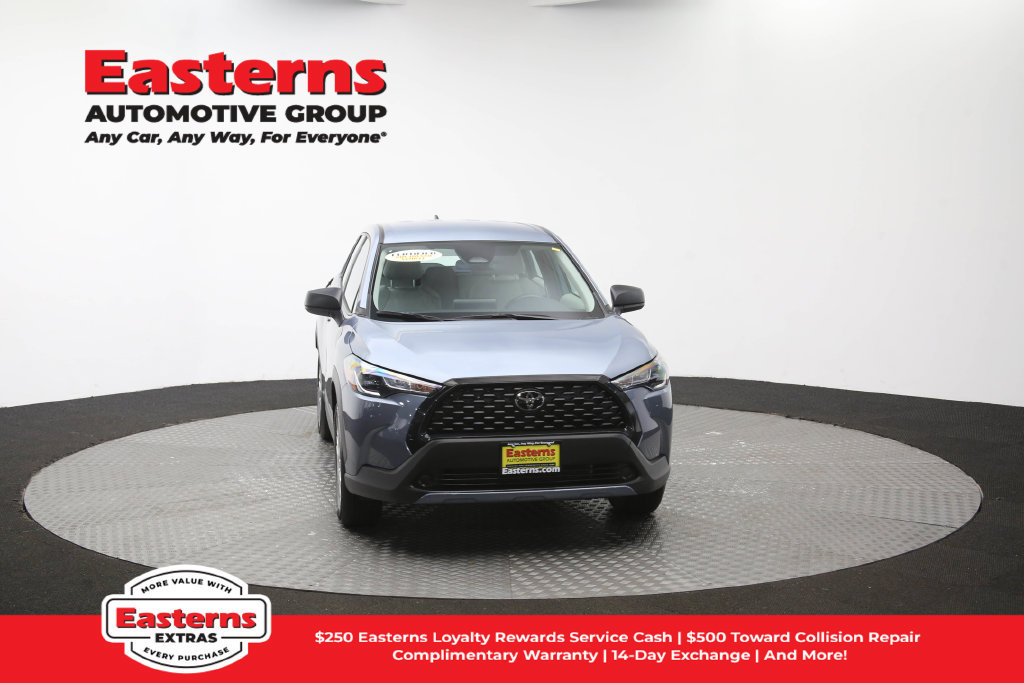 Used 2025 Toyota Corolla Cross L FWD image 51