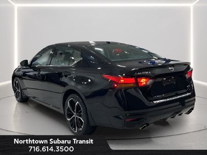 Used 2023 Nissan Altima 2.5 SR w/ SR Premium Package