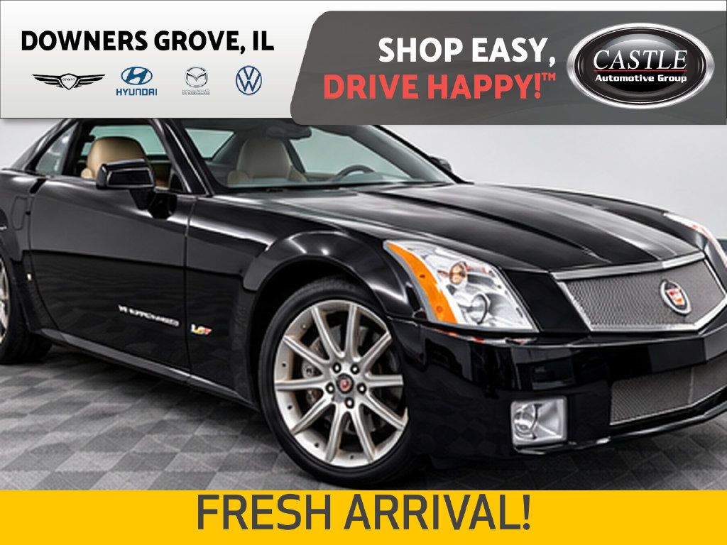 Used 2006 Cadillac XLR V RWD image 1