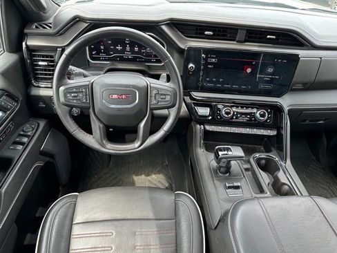 Used 2023 GMC Sierra 1500 AT4X image 13