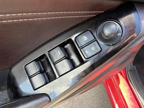 Used 2017 MAZDA MAZDA3 Grand Touring FWD image 19
