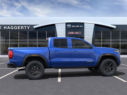 New 2025 GMC Canyon Elevation w/ Convenience Package image 5