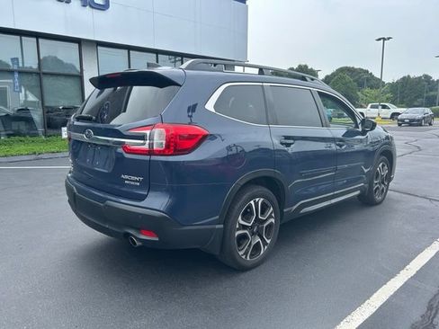 Used 2024 Subaru Ascent Limited w/ Technology Package AWD/4WD image 4