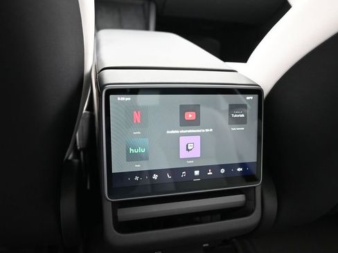Used 2025 Tesla Model 3 Long Range RWD image 29