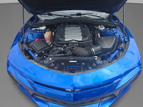 Used 2016 Chevrolet Camaro SS RWD image 36