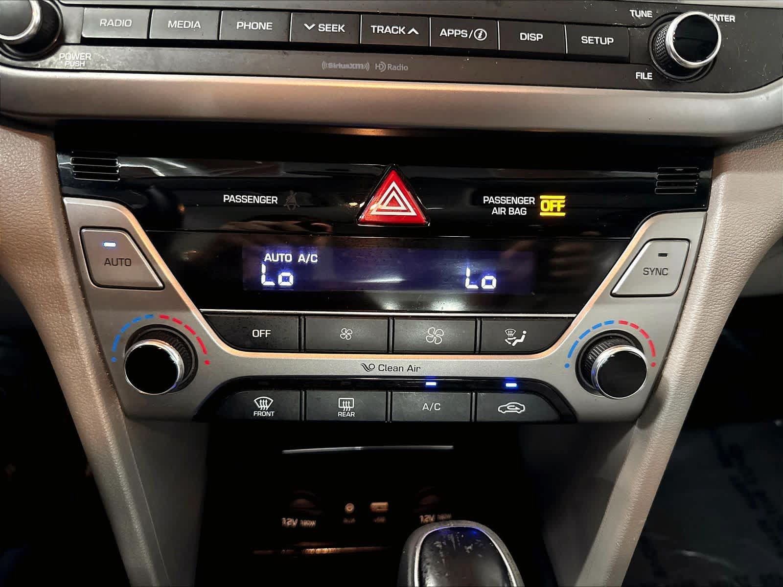 Used 2017 Hyundai Elantra SE w/ SE A/T Tech Package 03 FWD image 32